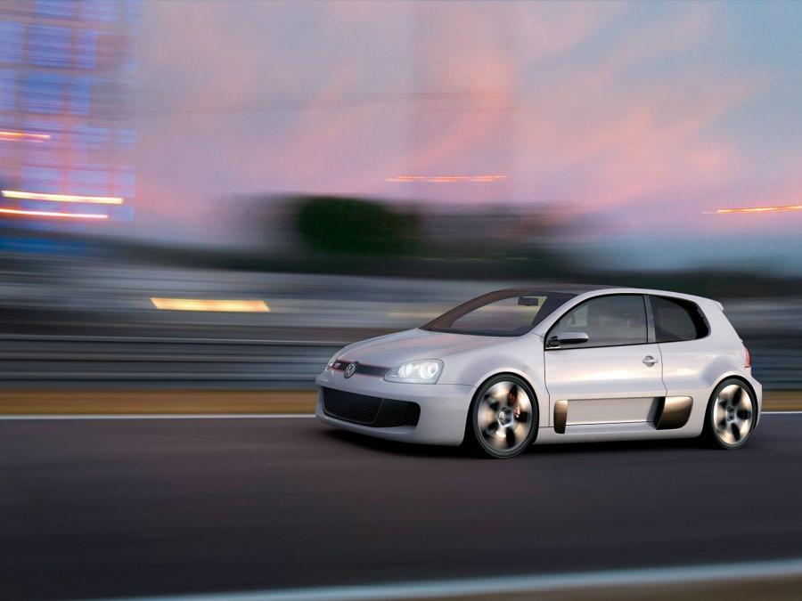  Volkswagen Golf GTi W12 650 Concept 2007 года  (фото 22 из 36)
